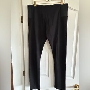 Black leggings/pants excellent condition